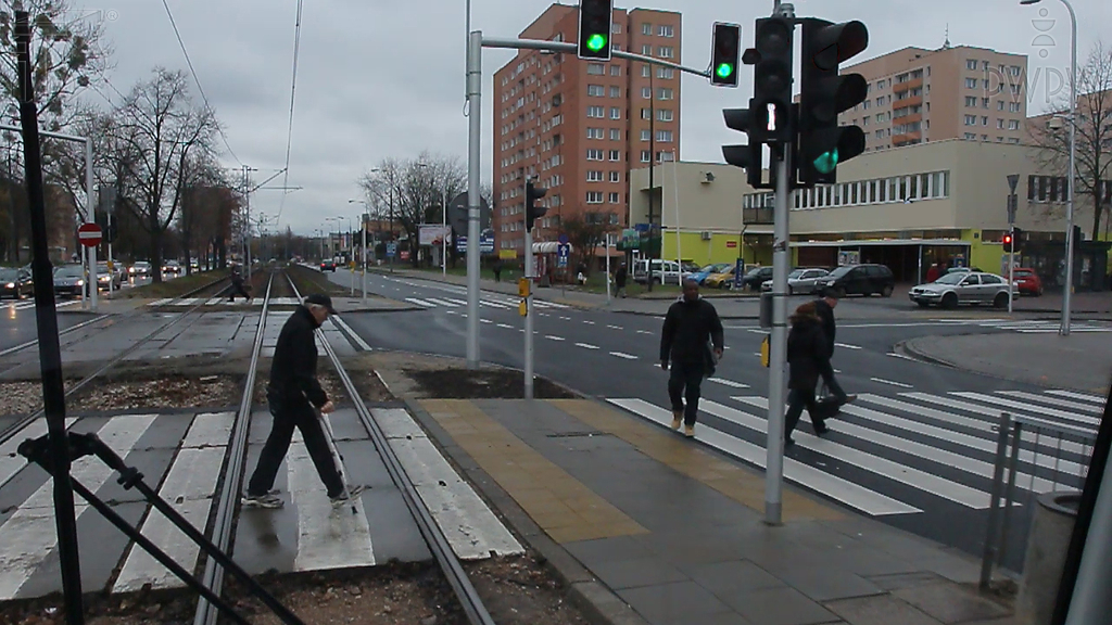 Haben Sie in solch einer Situation Vorrang vor dem Fußgänger?