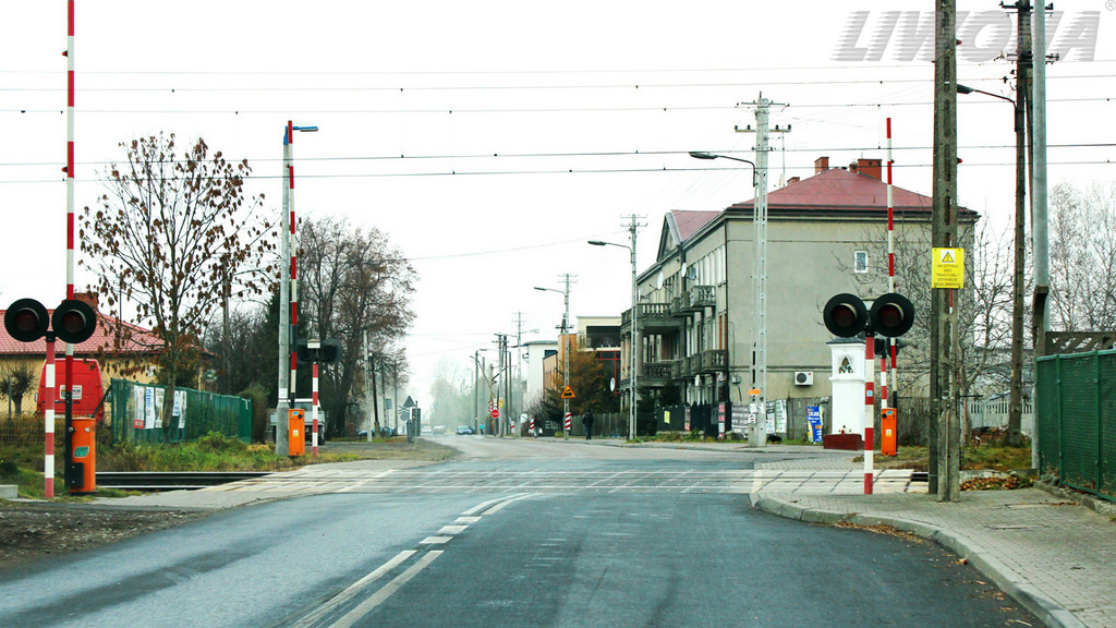 When passing through a level crossing, do you have priority over an oncoming rail vehicle?
