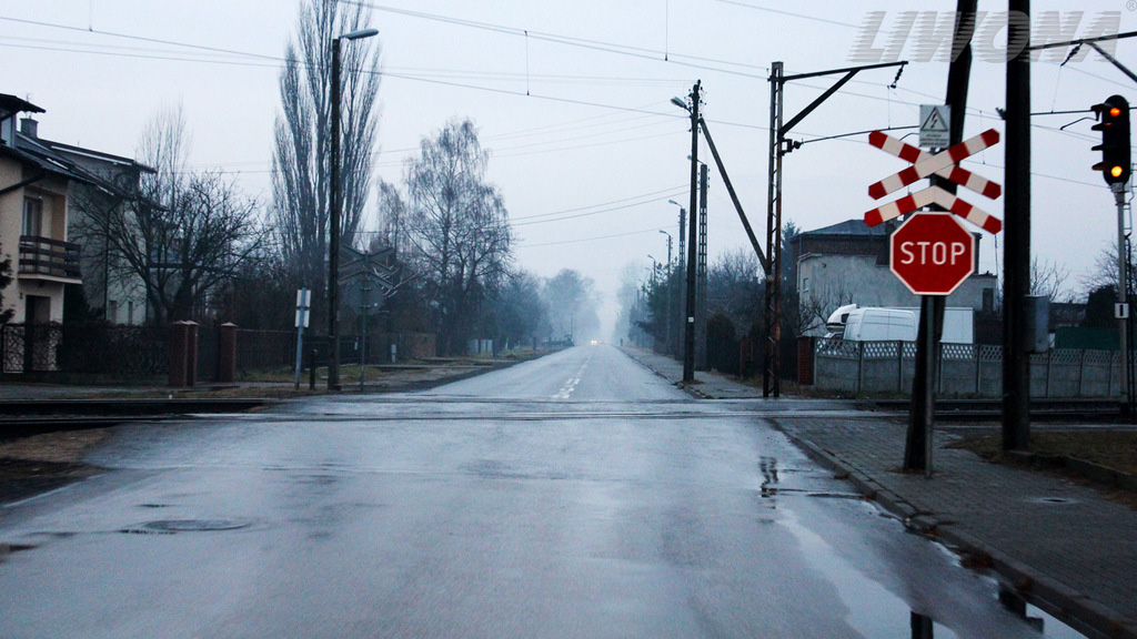 Soll man beim Ankommen an einen Bahnübergang den Grundsatz der besonderen Vorsicht anwenden?