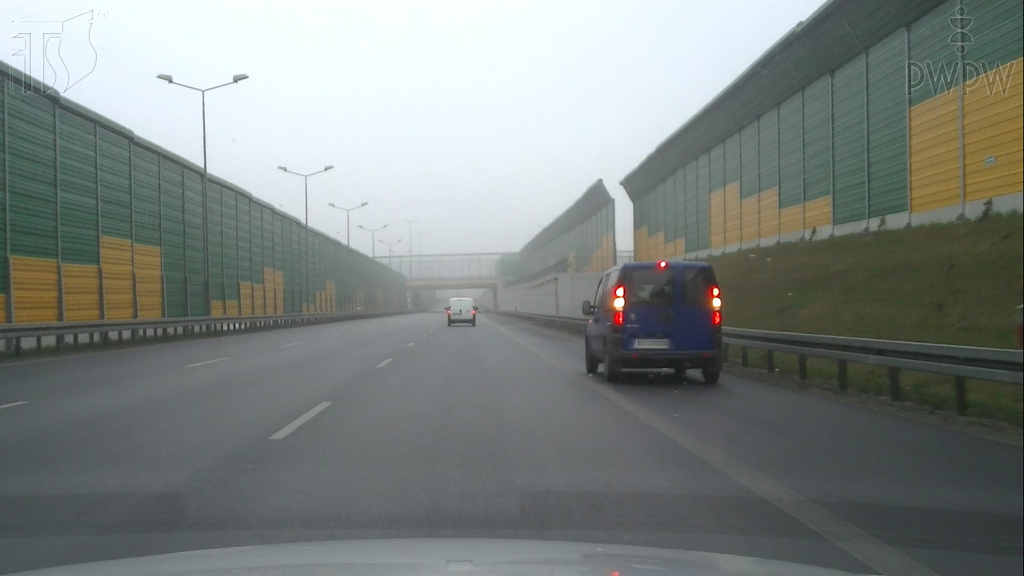 If you have stopped your vehicle on an expressway due to a breakdown, must you switch on your emergency lights, and if the vehicle is not so equipped, your position lights?