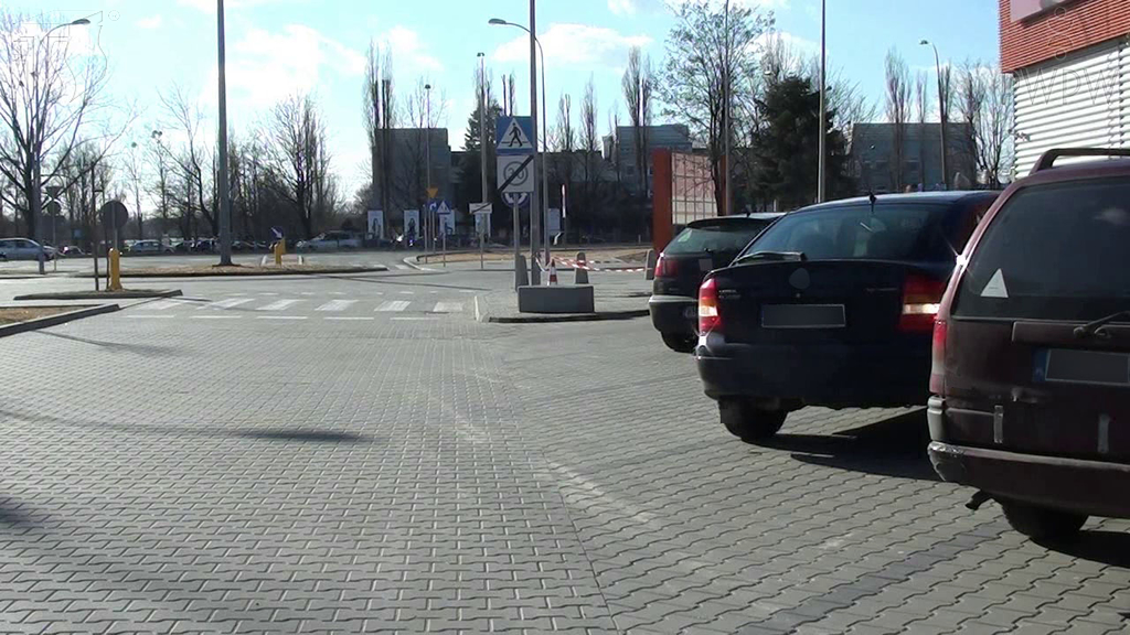 Worauf muss man beim Rückwärtsfahren achten?