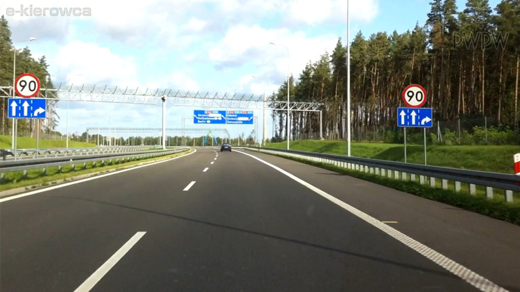 Sie fahren einen LKW mit einer zulässigen Gesamtmasse von mehr als 3,5 t außerhalb geschlossener Ortschaft. Wie viel beträgt die zulässige Höchstgeschwindigkeit hinter dem sichtbaren Verbotszeichen?