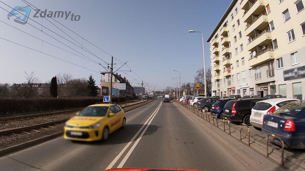 In this situation, are you obliged to exercise extreme caution when driving past a vehicle from the opposite direction?