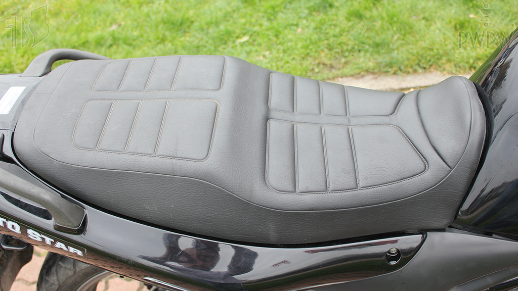 Was werden Sie machen, bevor Sie einen Beifahrer auf dem Motorrad befördern?