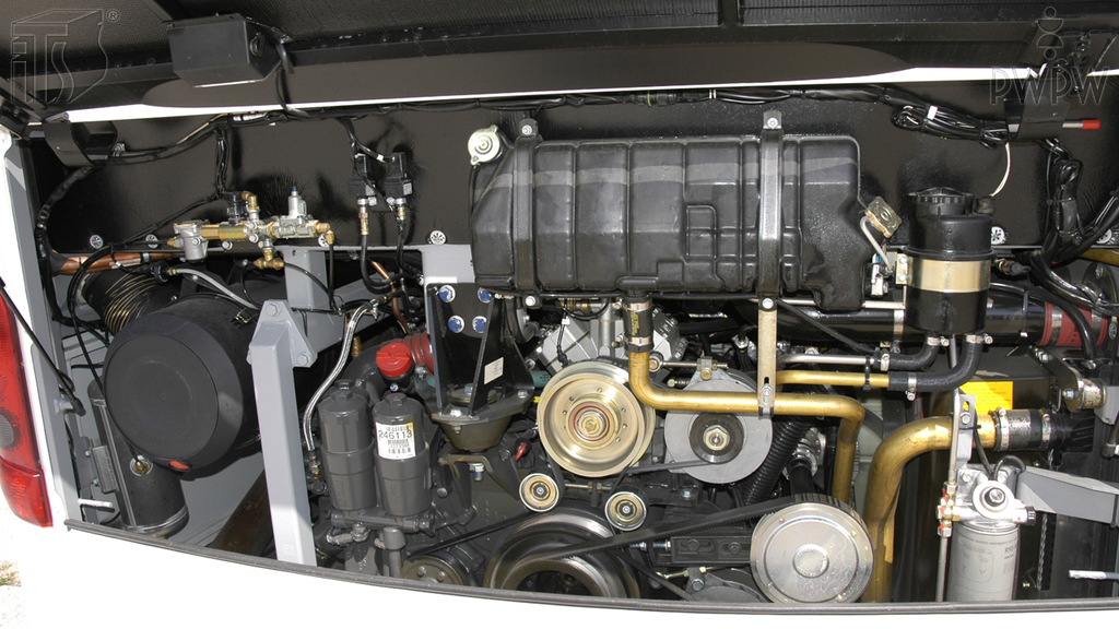 Welche Aggregate des Busses werden mit Getriebeöl geschmiert?