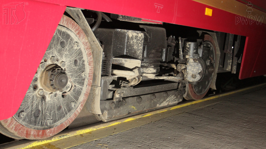 Was soll man beim Erscheinen eines überheblichen Schleuderns der Räder beim Anfahren?