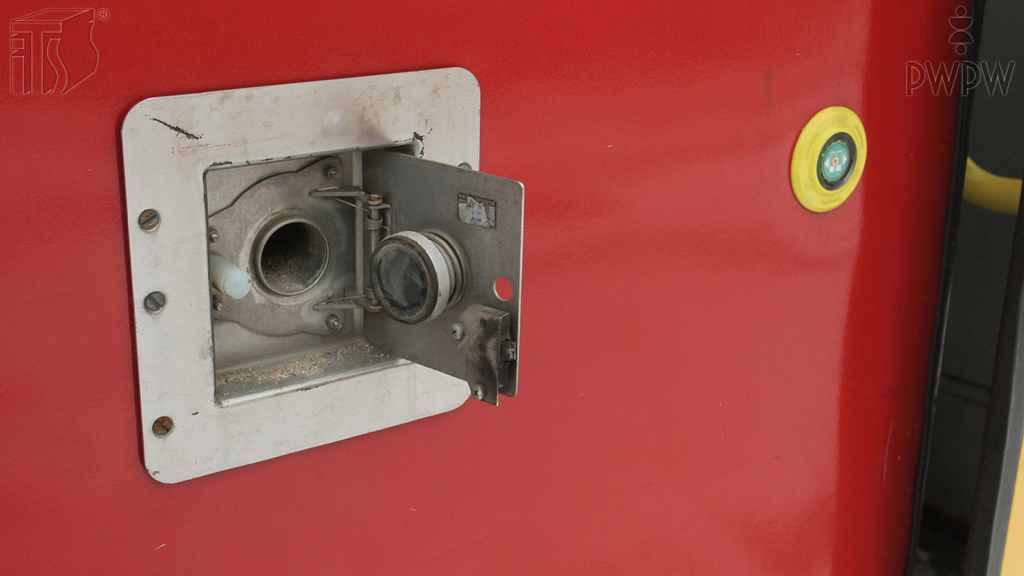 What should the driver of a tram equipped with sandboxes do in the absence of sand in the containers?