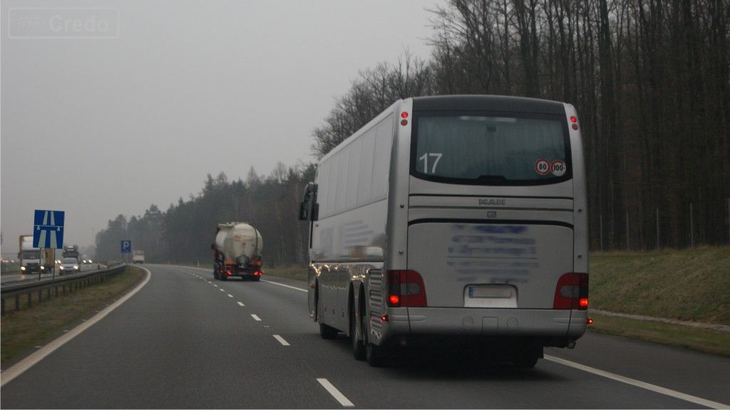An welcher der genannten Stellen darf man einen Bus auf der Autobahn im Falle der Ermüdung anhalten?