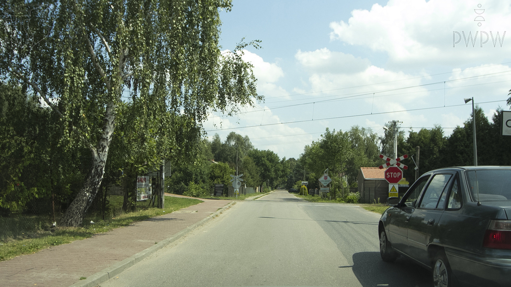 Is overtaking forbidden in this situation?