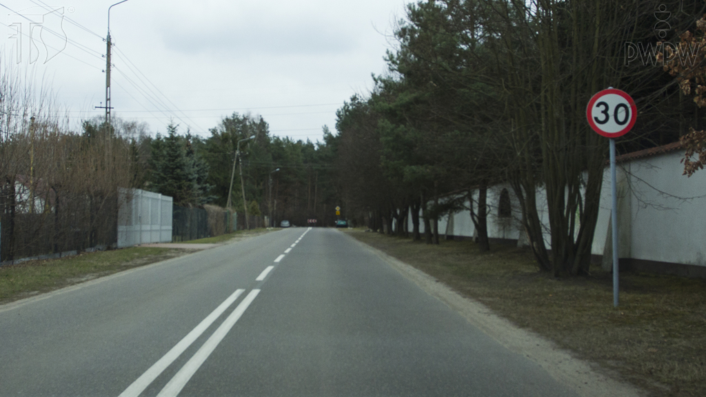 Do you have to abide by the prohibition expressed in this sign till the nearest intersection?