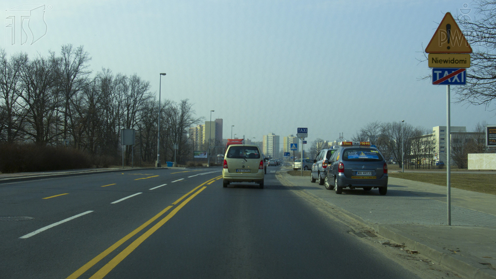 Are you allowed in this situation to use all lanes along the entire width of the roadway?