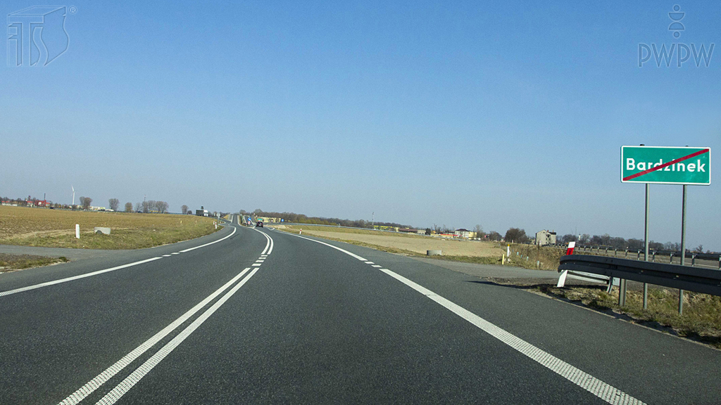 Does this sign indicate the end of a built-up area?