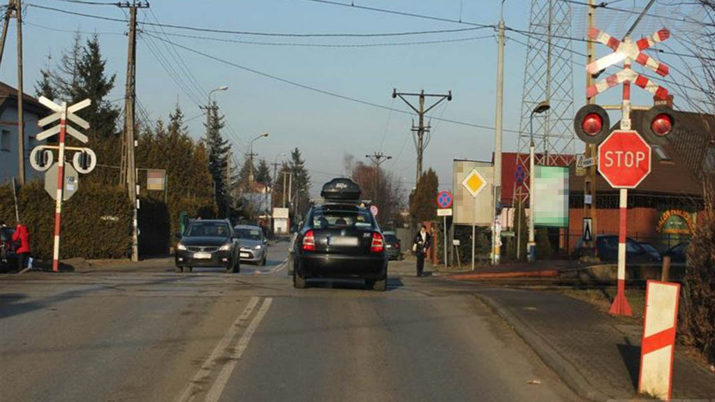 Befinden Sie sich in dieser Situation vor einem eingleisigen Bahnübergang?