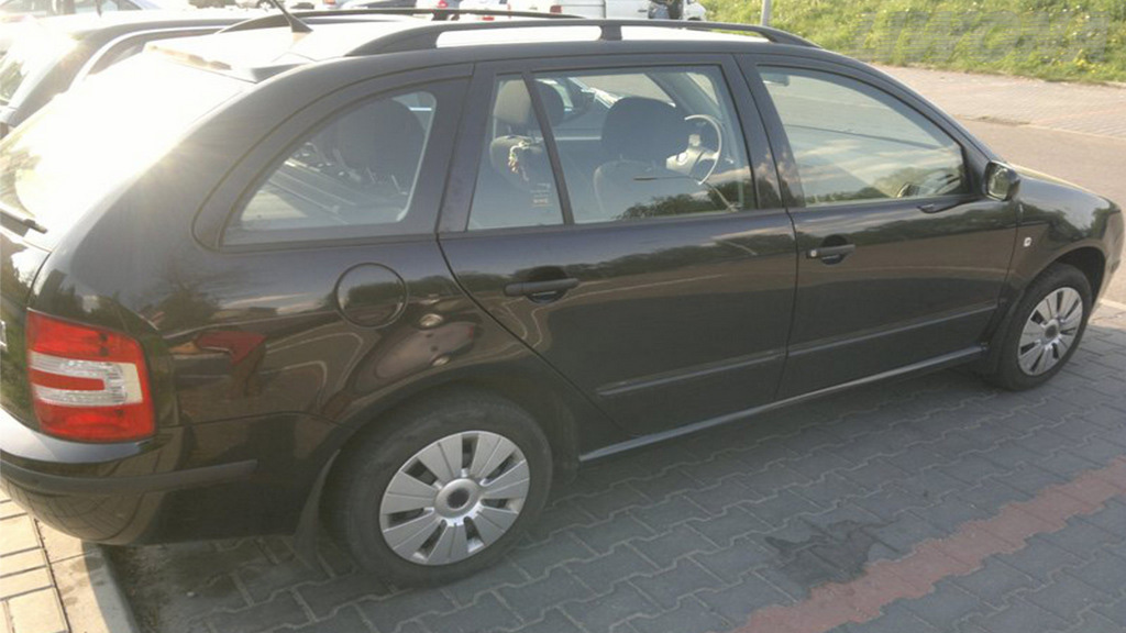 As a driver, can you walk away from a vehicle while the engine is running?