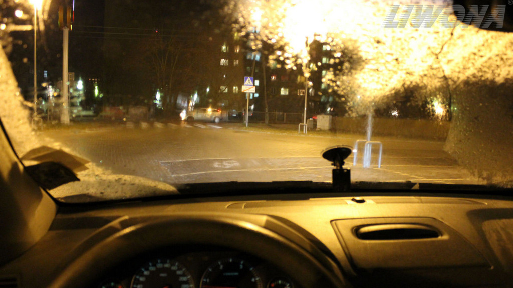 Hat die Transparenz der Scheiben Einfluss auf die Sichtweite des Fahrers?